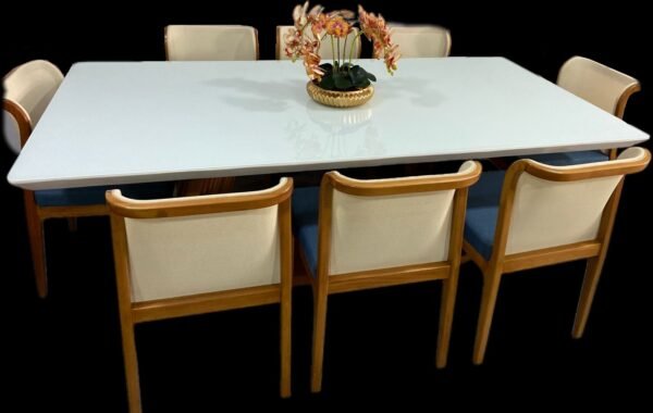 Mesa trapézio branca para sala de jantar - Image 5