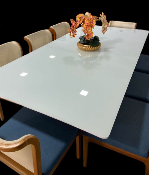 Mesa trapézio branca para sala de jantar - Image 6
