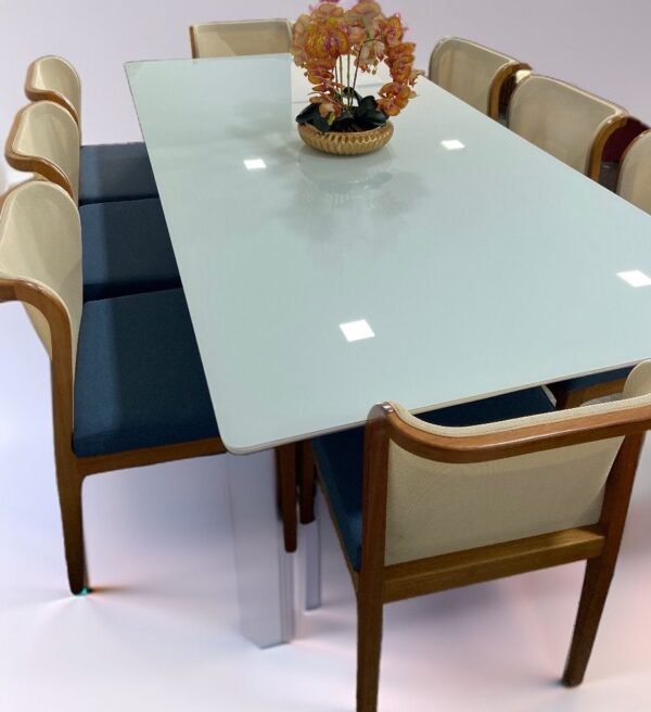 Mesa trapézio branca para sala de jantar - Image 8